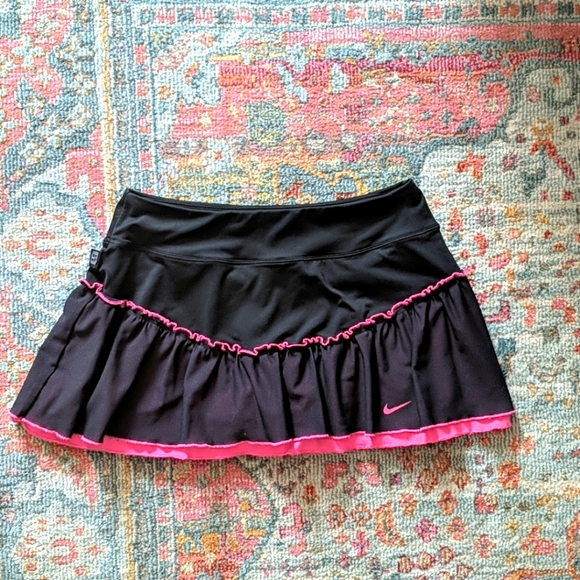 Nike tennis skirt